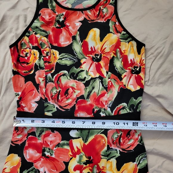 Xs - Tristan - Bodycon sleveless floral dress - Picture 5 of 11